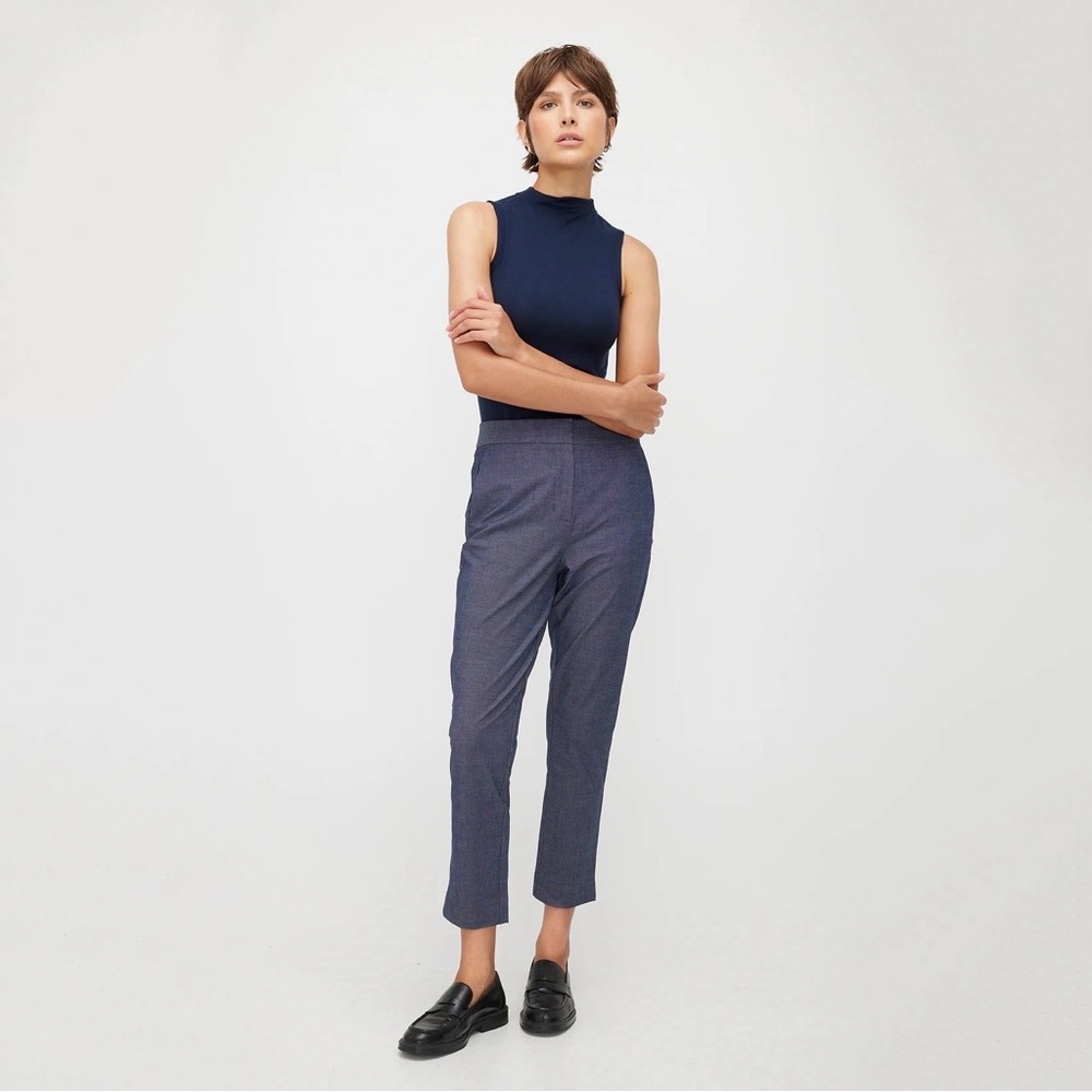 American Apparel Sleeveless Navy Crop Top